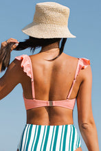 Charger l&#39;image dans la galerie, Haut de bikini ¨¤ volants et col en V avec crochet au dos
